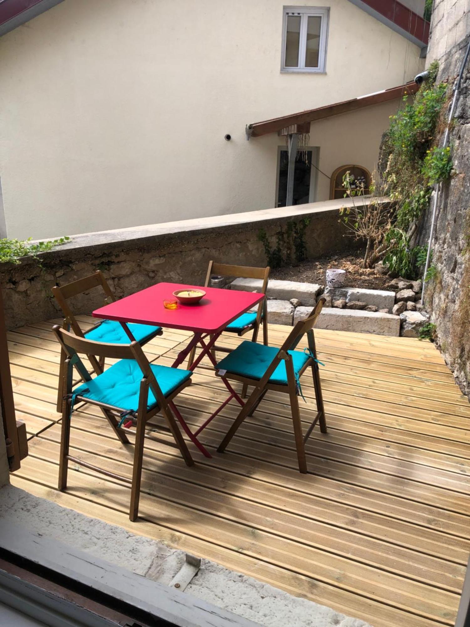 Apartamento T2 Avec Terrasse Calme Et Ensoleillee Saint-Claude Exterior foto
